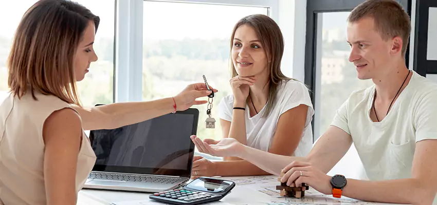 Situations Where Selling Your Apartment is Most Practical in Plainview, NY