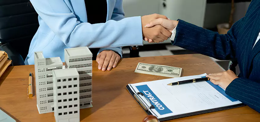 How We Determine Your Sell Bank Owned Properties Offer in Plainview, New York?