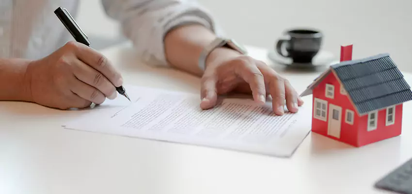 How We Calculate Your Sell House in Foreclosure Offer in Plainview, New York?