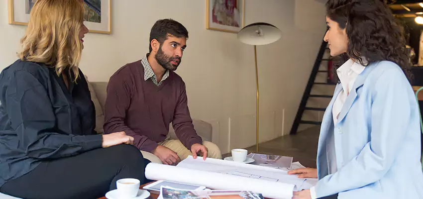 How We Determine Your Selling a House in Disrepair Offer in Plainview, NY?