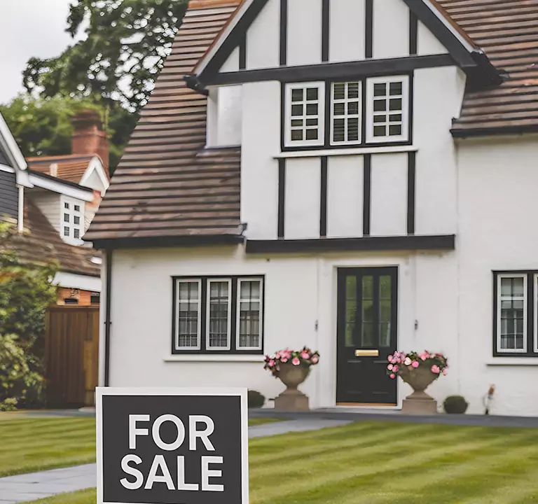 The Top-Rated Buyer to Sell House Off Market in Plainview, NY